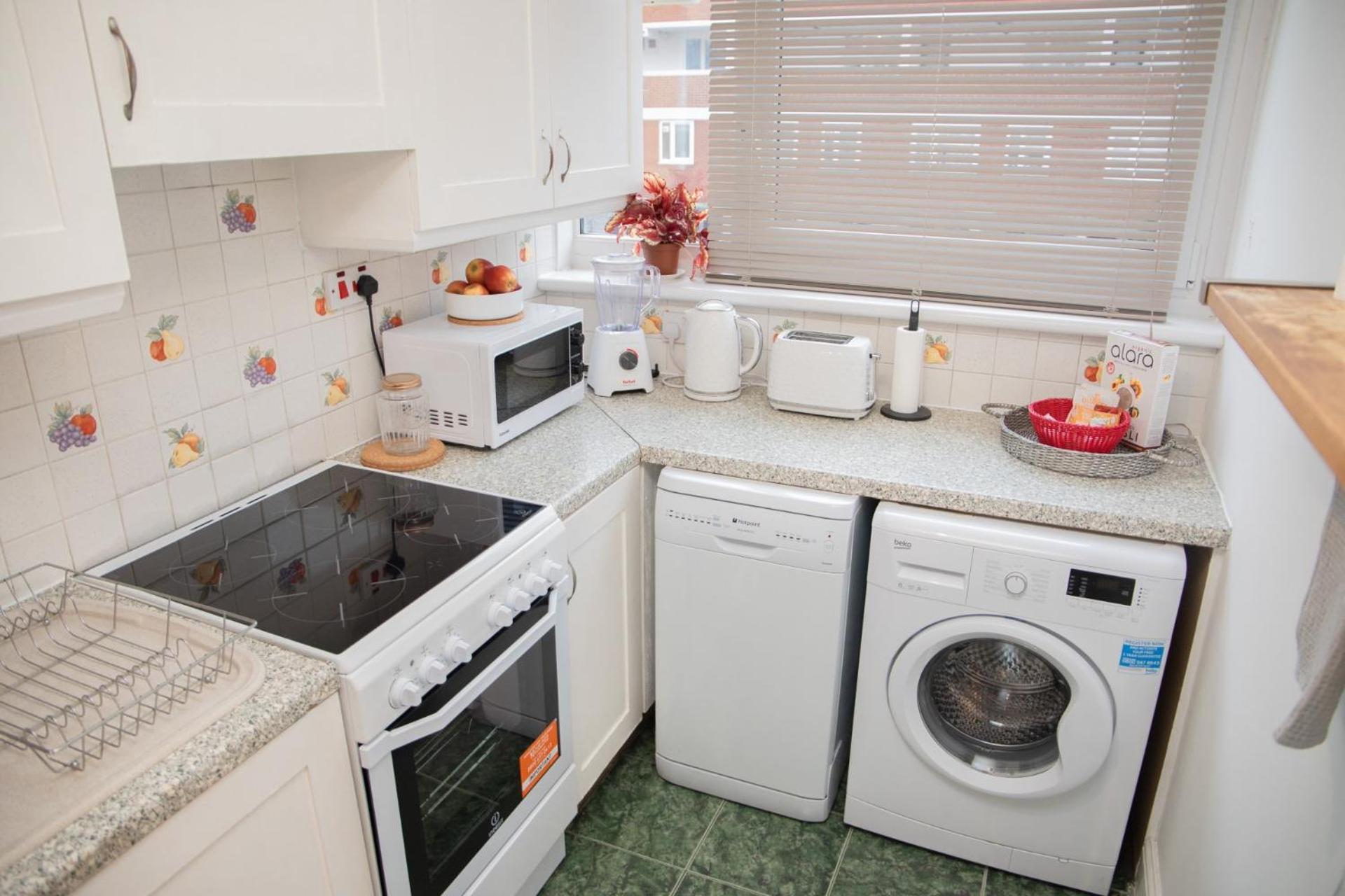 Bright And Spacious One Bedroom Apparment, Free Parking 런던 외부 사진